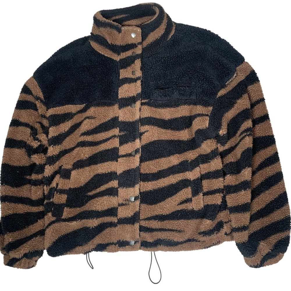 Thread & Supply Sherpa L Teddy Jacket Tiger Print Animal Print‎ Elevated